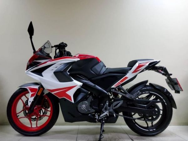 All NEW Bajaj Pulsar RS200 Fi ABS ปี2022 โฉมใหม่ล่าสุด สภาพเกรดA 2000 กม. เอกสารครบพร้อมโอน